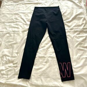 White Fox leggings M black and pink logo